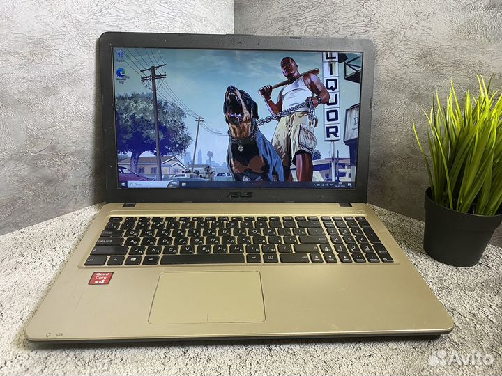 Шустрый ноутбук asus на 4 ядра
