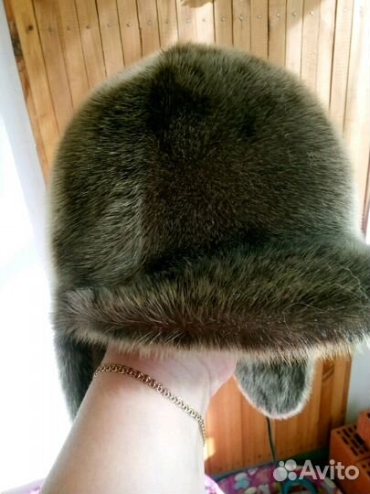 Шапка из нерпы(голубой)