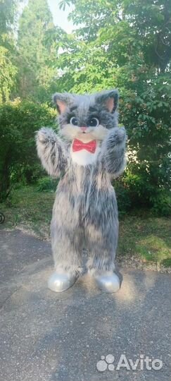 Поздравление от ростовой куклы