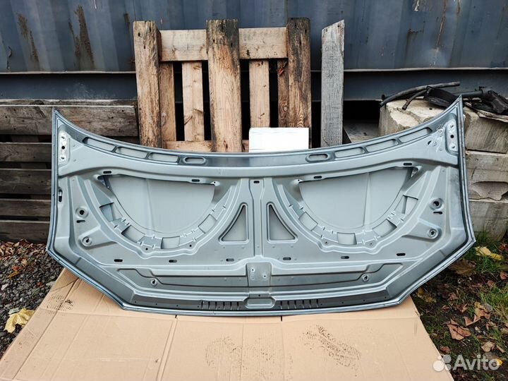 Volkswagen crafter капот