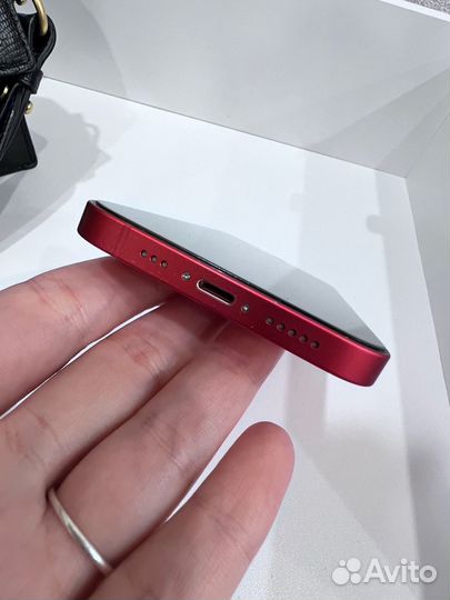 iPhone 12, 64 ГБ