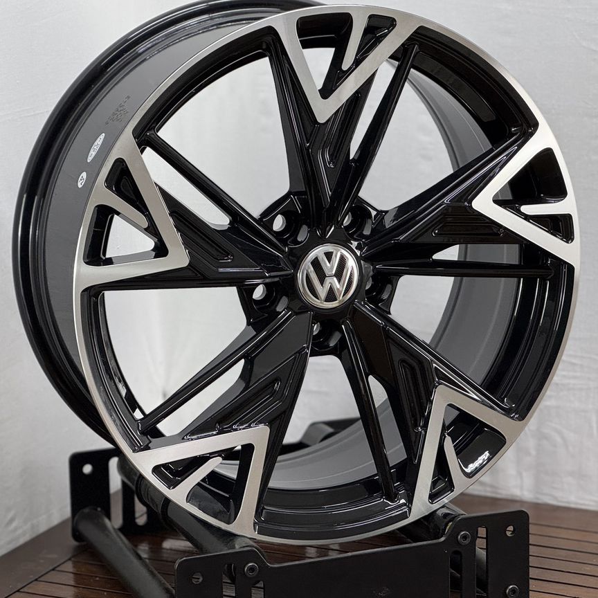 Литые диски PRD 8×R18 5×112