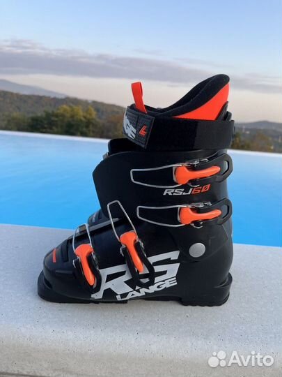 Горнолыжные ботинки размер 22.5 Lange RSJ60