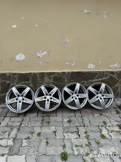 Диски Nissan Teana