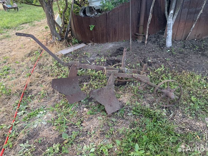 Плуг конский (два лемиха)