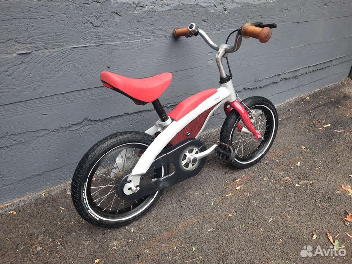 Велосипед/беговел BMW kidsbike