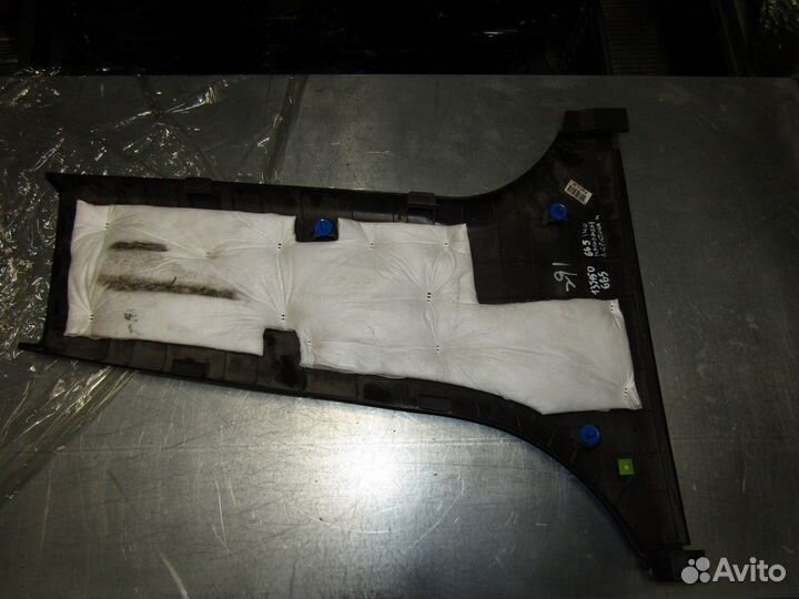Обшивка стойки i40 2011