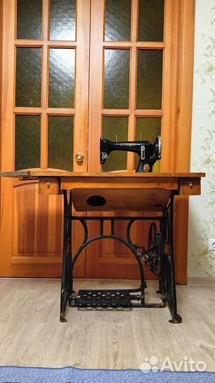 Швейная машина б/у