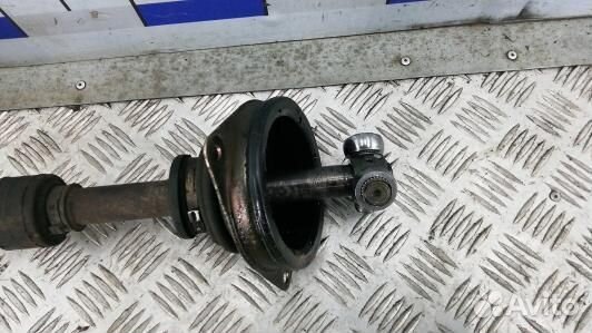 Привод передний левый mitsubishi carisma (PSE07KS0