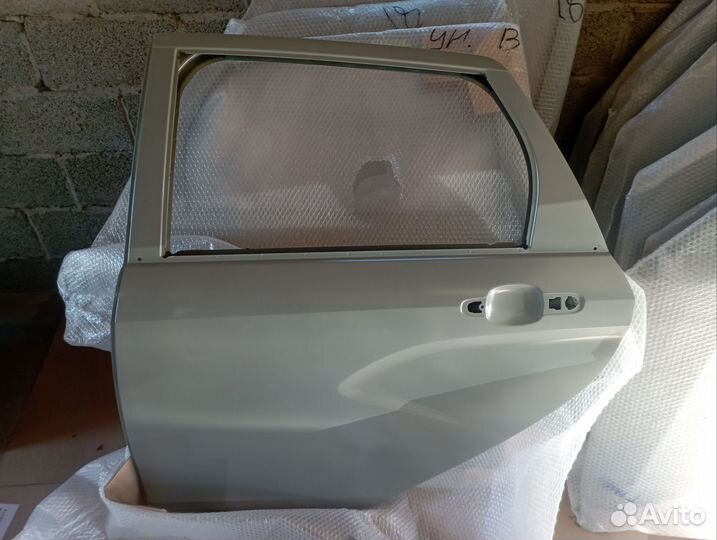 Дверь задняя левая LADA Vesta Универсал