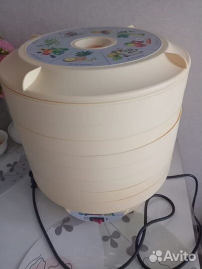 Сушилка для овощей и фруктов суховей