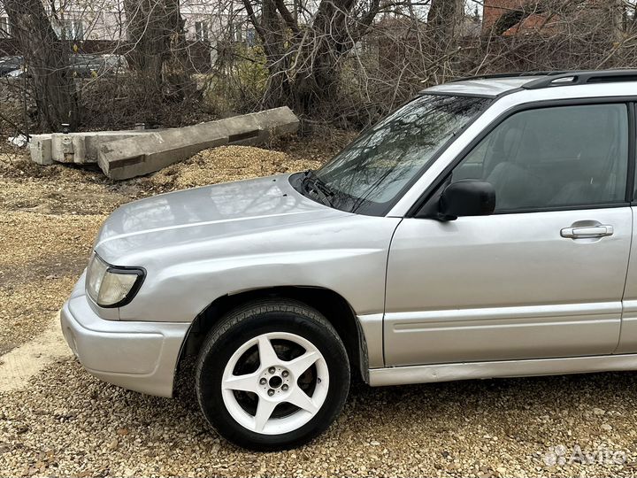 Subaru Forester 2.5 AT, 2001, 183 000 км