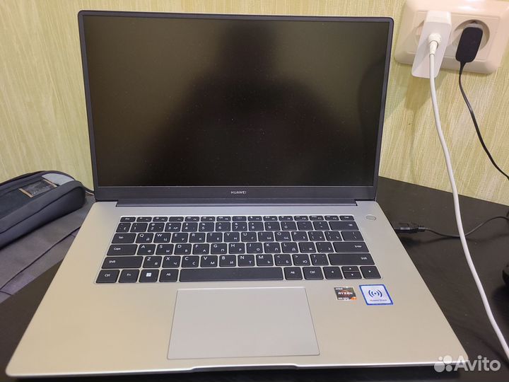 Ноутбук huawei matebook d15