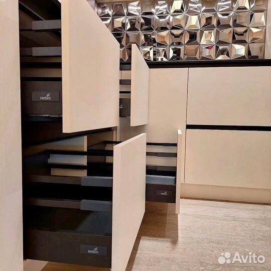 Кухня. Выезд замерщика и гарантия