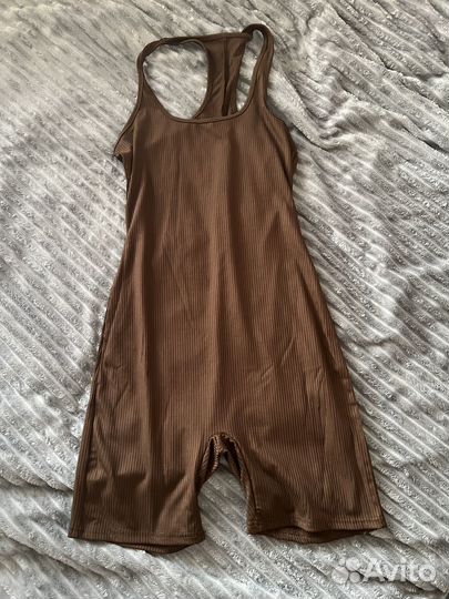 Комбинезон спортивный