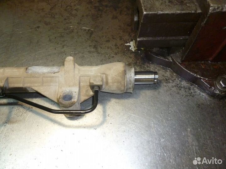 Рейка рулевая Рено Логан