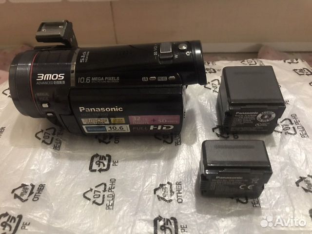 Видеокамера Panasonic HDC-TM300