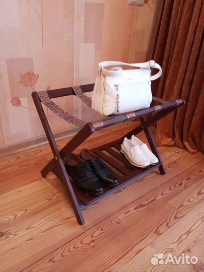 Подставка под багаж и обувь,багажница