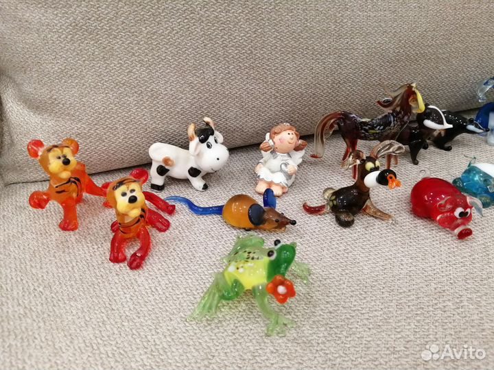 Фигурки гжель, стекло