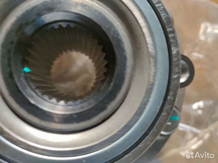 Подшипники передней ступицы