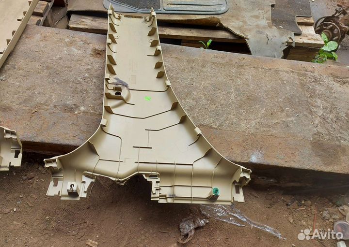 Обшивка центральных стоек Хонда crv3