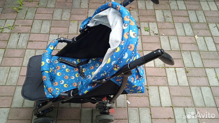 Детская прогулочная коляска Rich Family