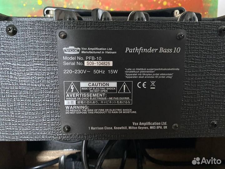 Басовый комбик vox pathfinder 10 bass