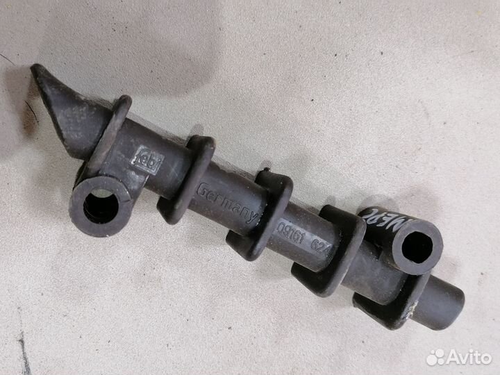 Успокоитель цепи Mercedes Benz 190 W201 1982-1993