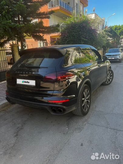 Porsche Cayenne S 4.1 AT, 2015, 82 500 км