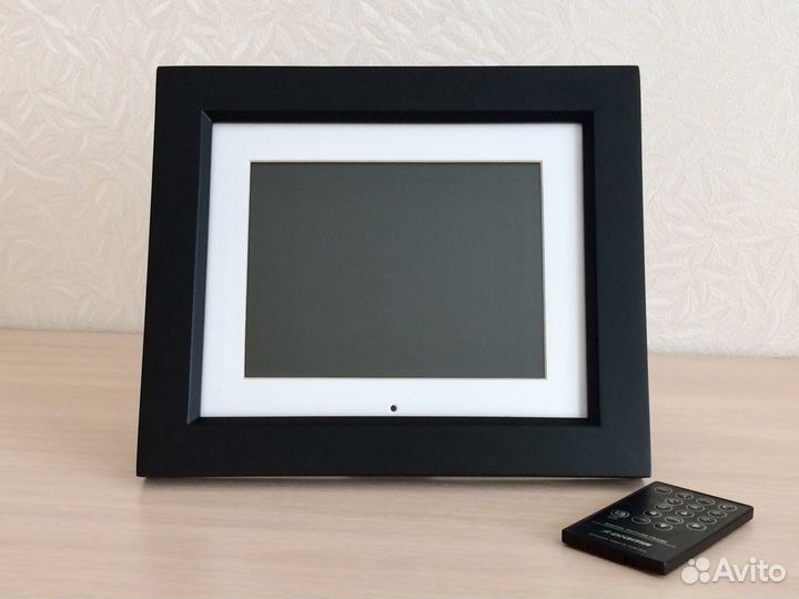 Цифровая фоторамка Digma PF-805WD