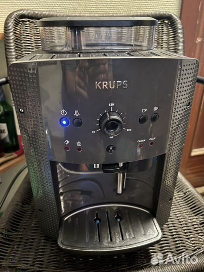 Кофемашина зерновая Krups EA81*