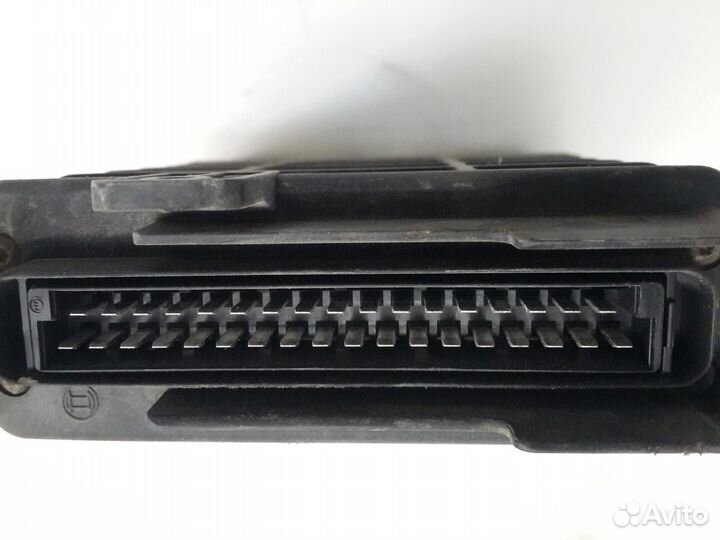 Эбу фольксваген Bosch 0261200271