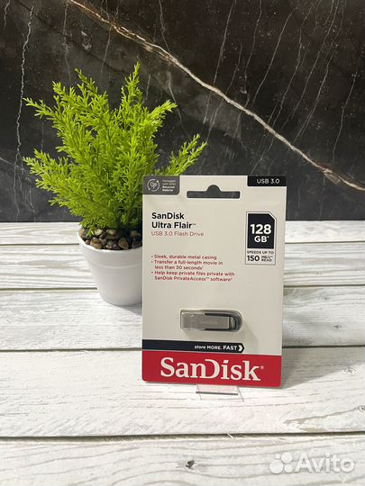Флешка SanDisk 128GB Ultra Flair