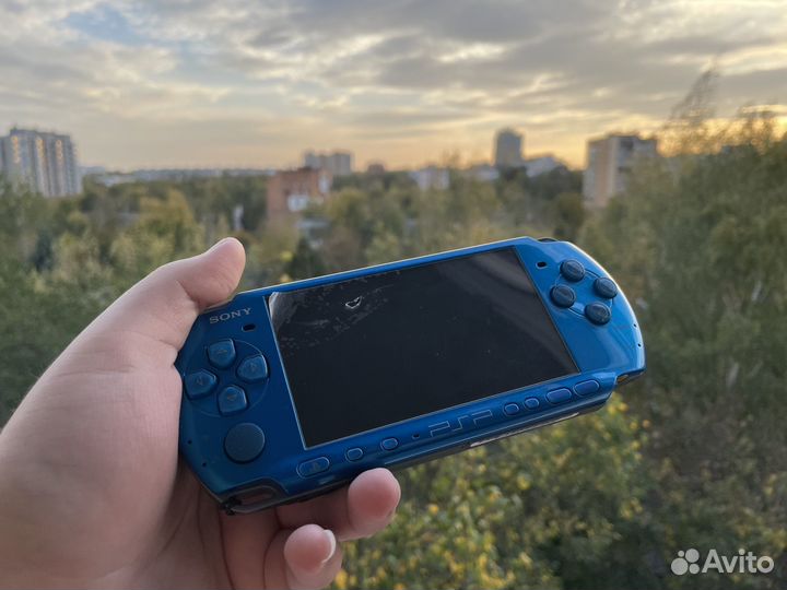 Sony PSP 3008 прошита 64gb большой комплект