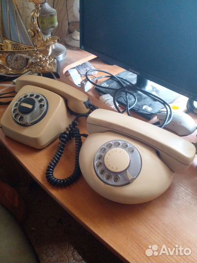 Старый телефон СССР
