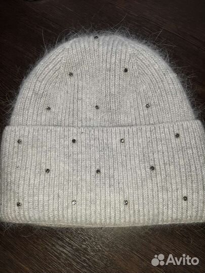 Шапка женская из ангоры новая