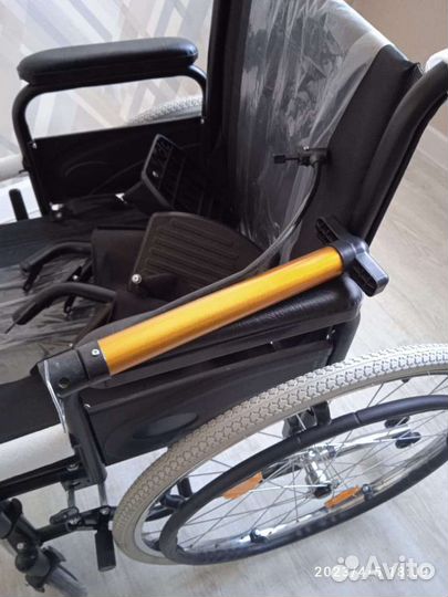 Инвалидная коляска новая