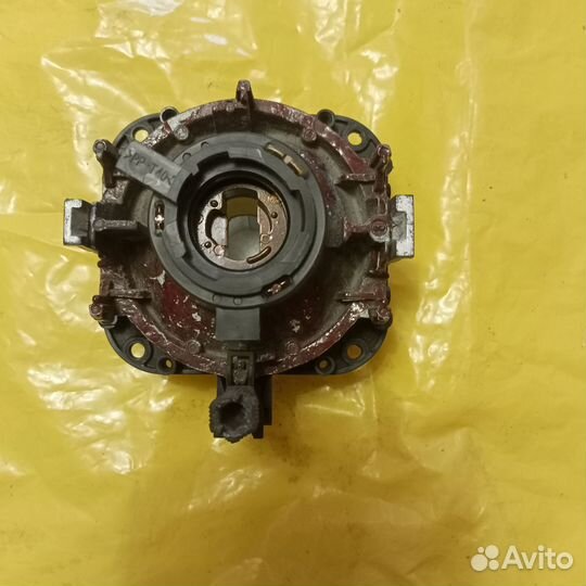 Фара противотуманная Toyota Duet 81211-97204