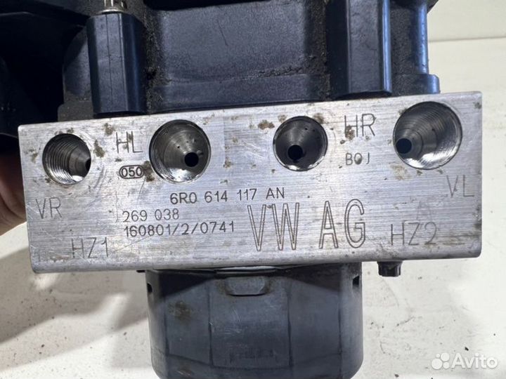 Блок ABS передний Volkswagen Polo 5 2009-2020