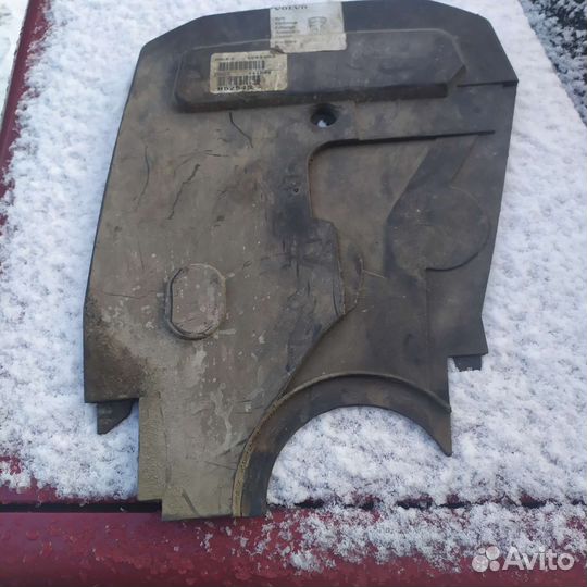 Volvo 850 кожух грм