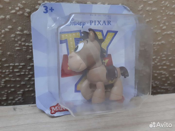 Конь из Истории игрушек коллекционная мини-фигурка