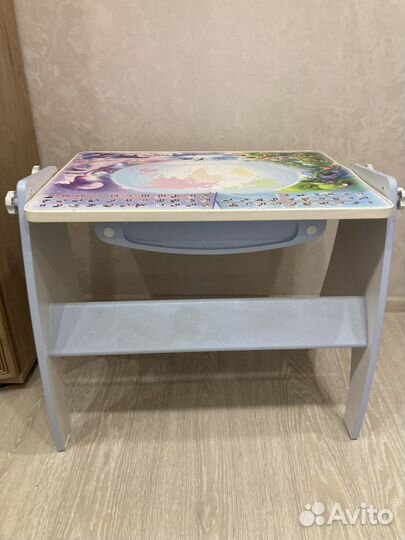 Детский стол (доска для рисования)