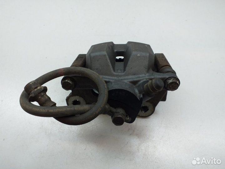 Суппорт тормозной задний правый Lexus Gs350 L10