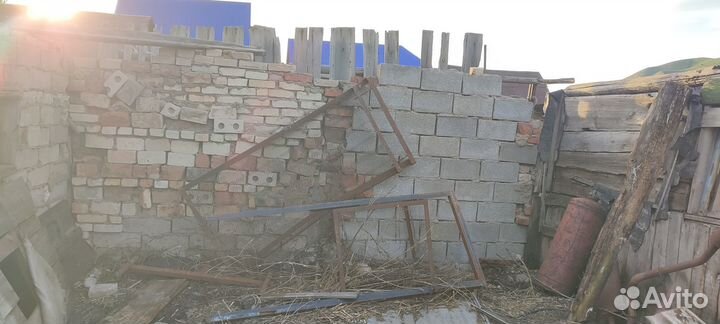 Шлакоблок, кирпич