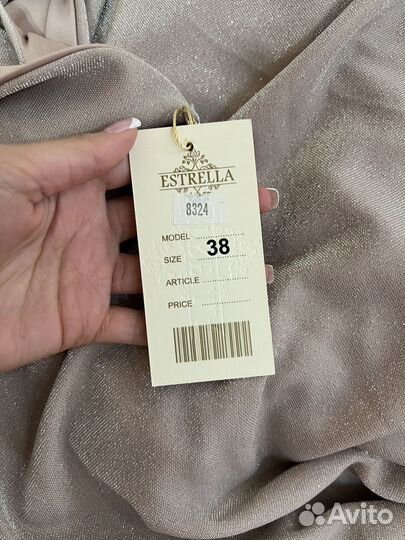 Вечернее платье