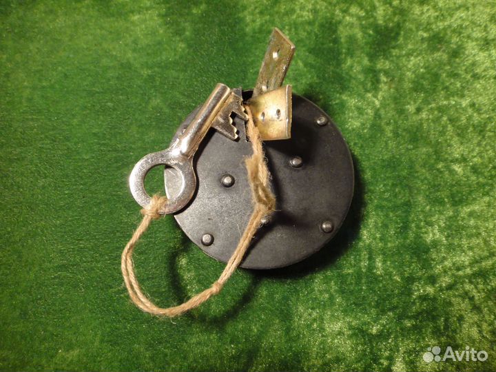 Редкий Старинный Навесной Замок СССР Шайба
