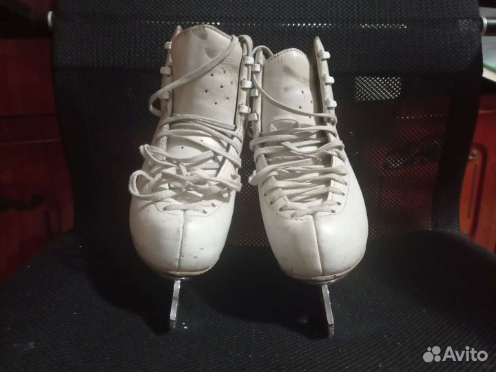 Коньки фигурные edea overture 225