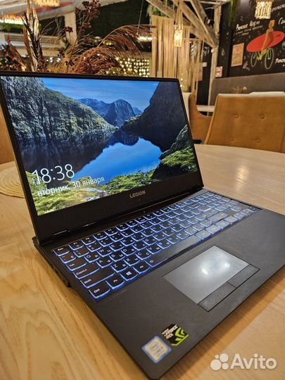 Lenovo Legion y530 игровой ноутбук