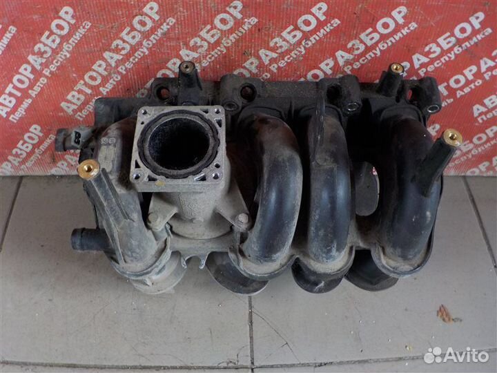 Впускной коллектор Renault Logan L8MV K7M812 2018