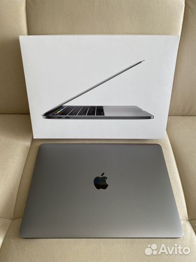 Apple MacBook Pro 13 2017 512 гб рст